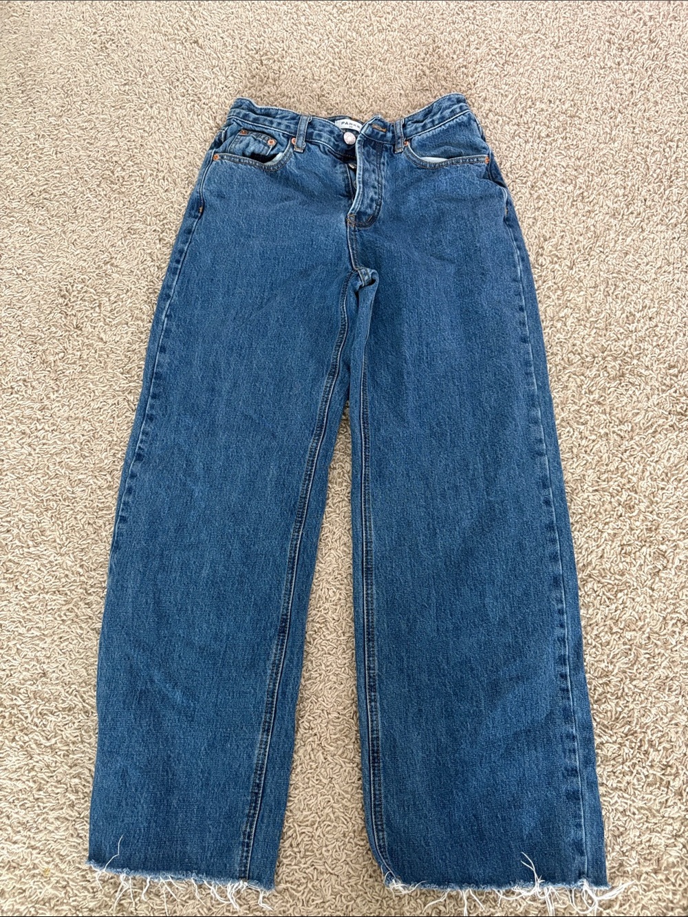 Relaxed Boyfriend Jeans in Medium Blue Denim